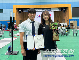 '경기도 女에페 신성'민지원,김창환배 깜짝 우승! 태극마크 달았다