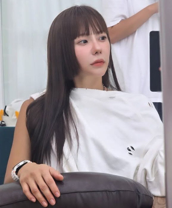 '이용규♥' 유하나, 20년만 코 재수술..입술까지 퉁퉁 붓고 '눈물'