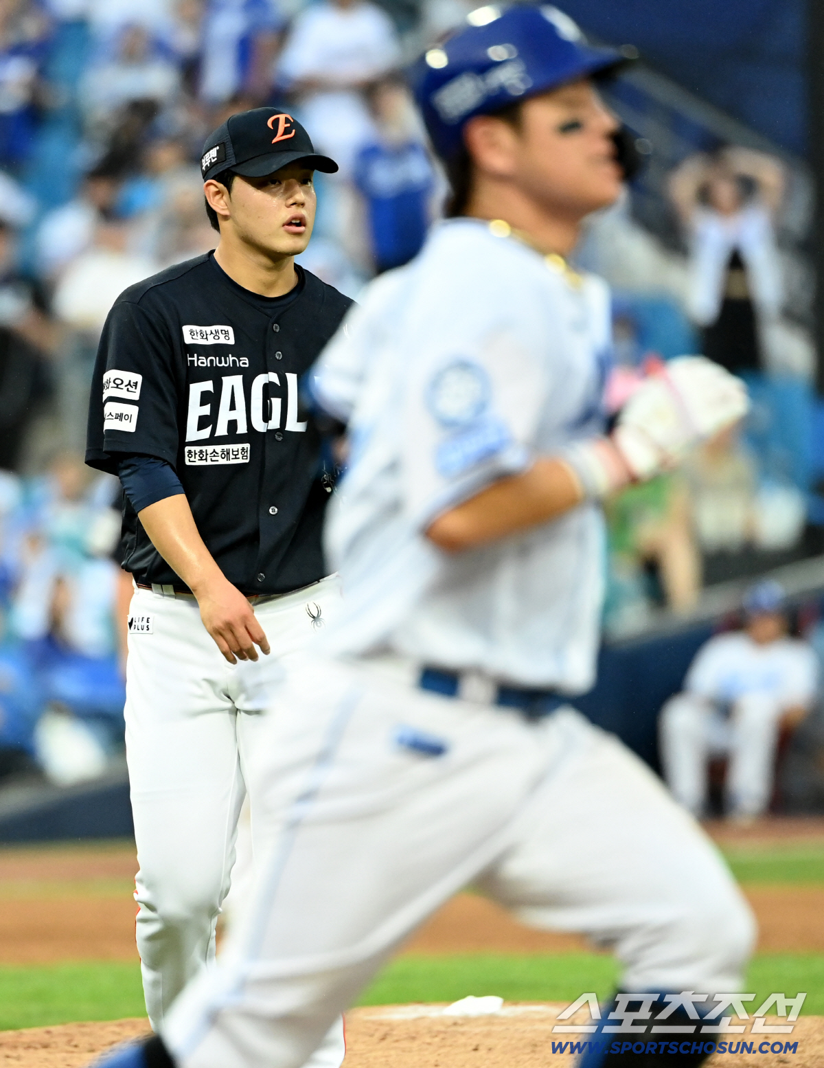 [포토] 문동주, 강민호 병살 처리하며 4회 종료