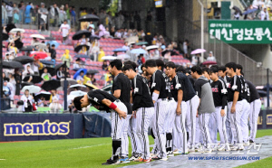 톨허스트 아꼈으니 이득? LG 오히려 손해 → 뚜렷한 손익계산서, 다음주 6연전 잡혔다