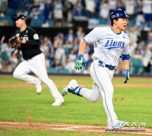 KKKKKKKKK '대전왕자'의 159㎞ 대구 무력시위 상대 두차례 실수 파고든 집중력, 병살타 4개 불안감 마저 눌렀다, 김서현 한화 우완 첫 30SV,  한화 삼성 꺾고 3연승[대구리뷰]