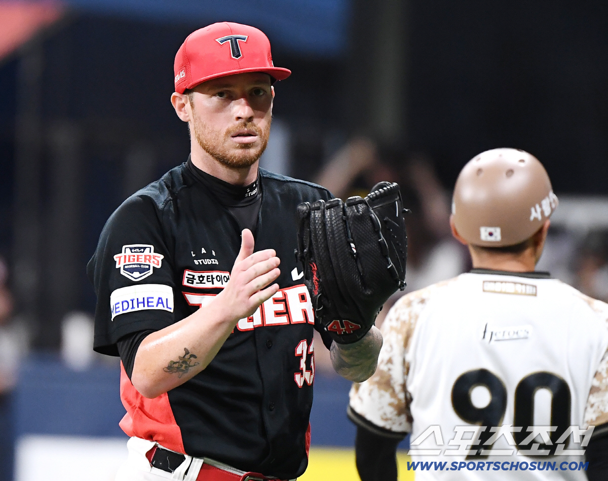 "나 KIA랑 재계약 해야 돼요"…10승 외국인의 호소, 5강 최대 위기…