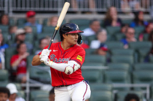 '1희생플라이 선취 타점 1슈퍼세이브' 안타 없이도 주목받은 애틀랜타 김하성, 팀 상성 미쳤다