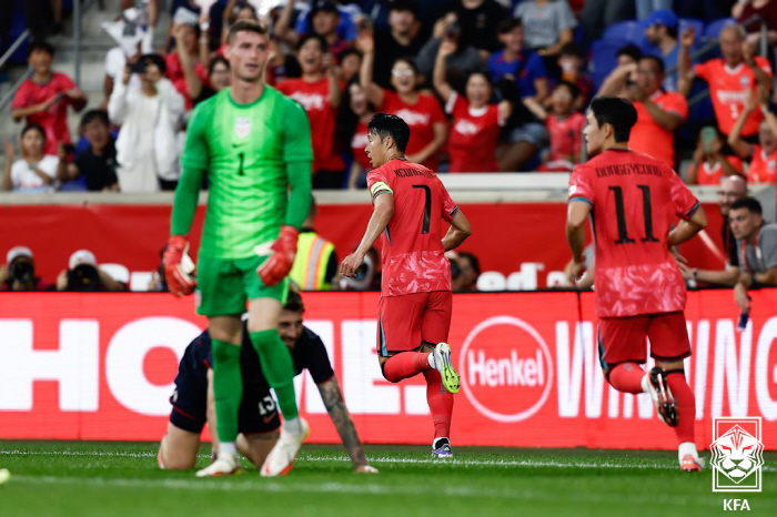 [미국전]'역시 캡틴쏜!' 손흥민, '주장 완장' 달고 미국전 선제골 '…