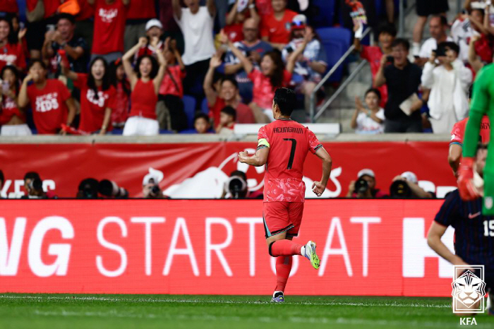 [미국전]'역시 캡틴쏜!' 손흥민, '주장 완장' 달고 미국전 선제골 '…