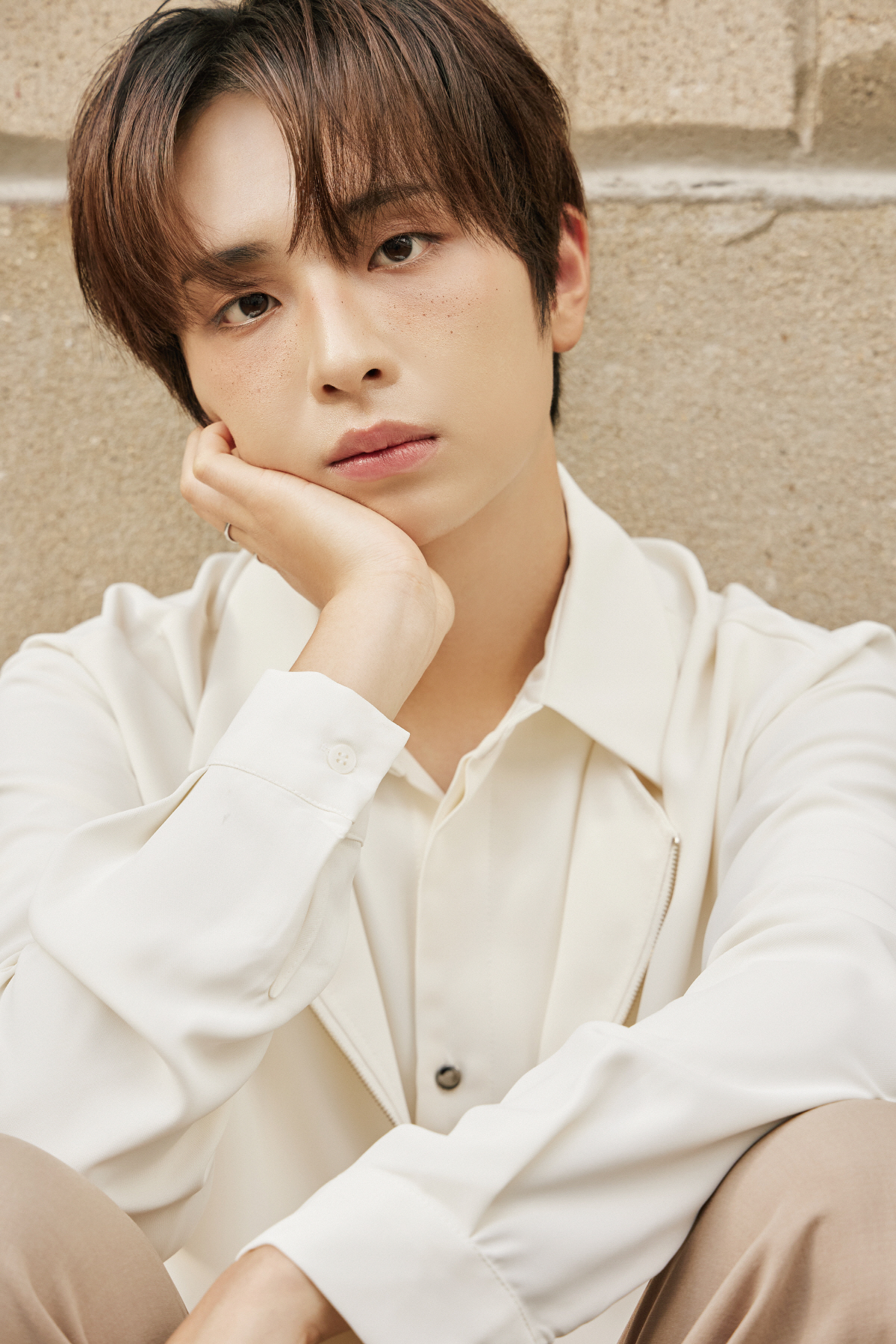 김시훈, 신곡 '0시 1초'로 음악적 세계 확장…새 출발의 순간 그렸다