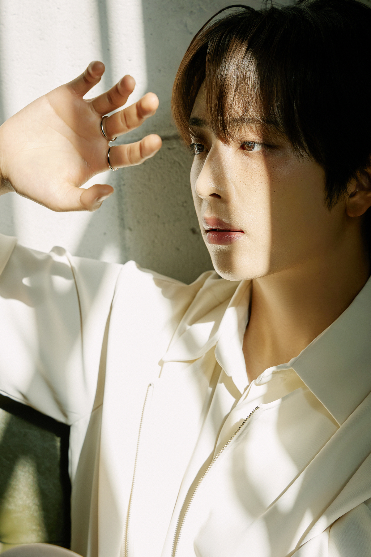 김시훈, 신곡 '0시 1초'로 음악적 세계 확장…새 출발의 순간 그렸다