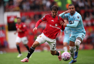 '英독점' 천만 다행이네! 맨유팬들 걱정 덜었다→쿠냐 마운트 '복귀 임박'…'경미한 부상' 재활 훈련 포착