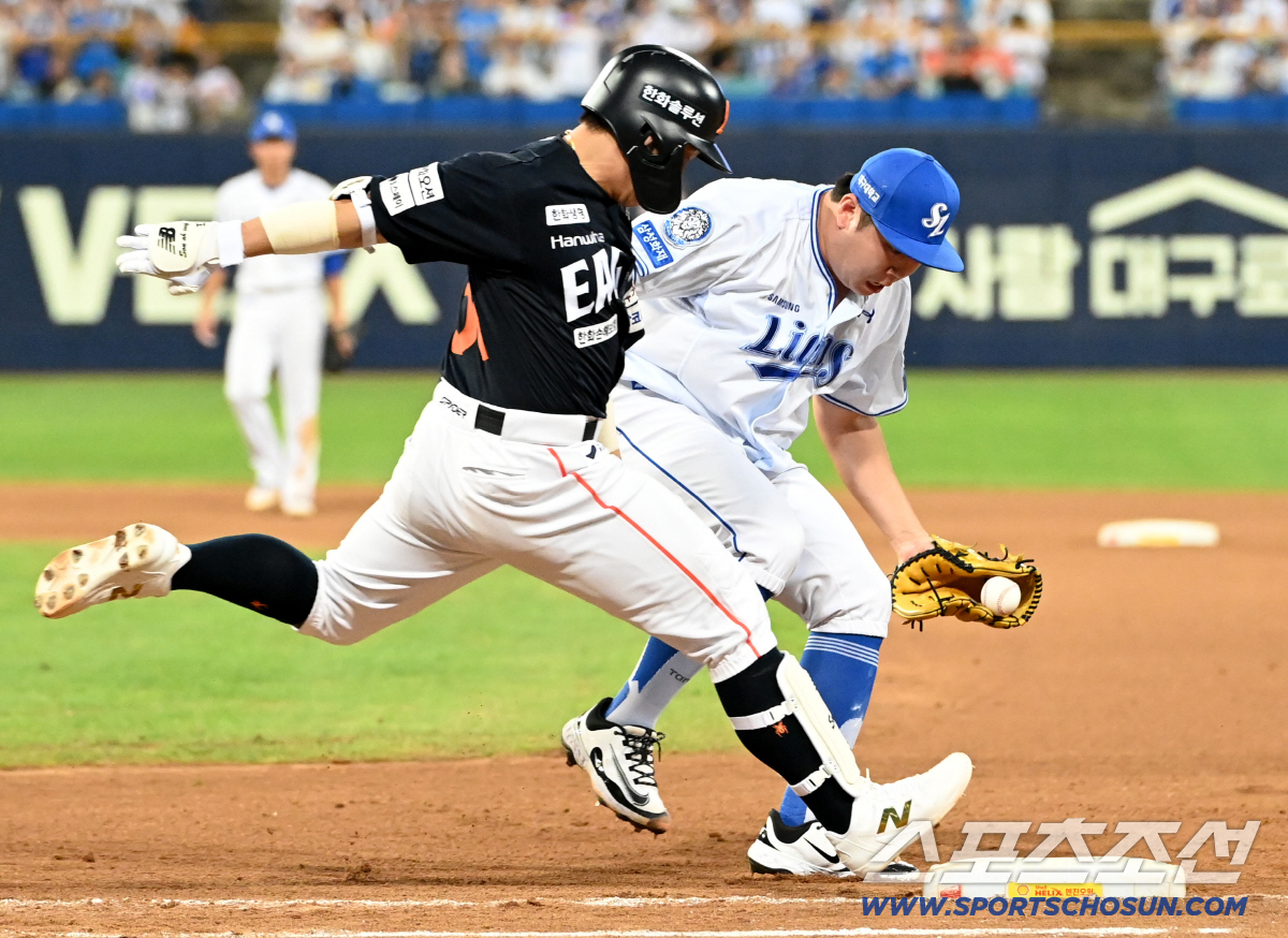 "투수도 제2의 야수" 사령탑의 이례적 쓴소리, 좌우 승현의 미세한 수비…