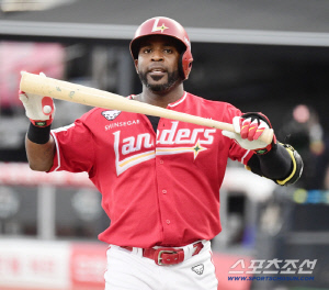 9월 타율 0.462 절정의 타격감인데 3경기 빠진다니... 