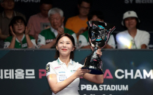 '당구여제' 김가영, '캄보디아 특급' 스롱 꺾고 LPBA 통산 16승