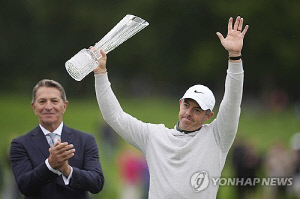 매킬로이, 홈 관중 응원에 아일랜드오픈 짜릿한 역전 우승