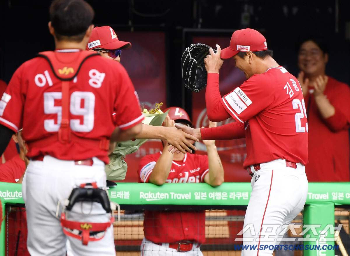 '이숭용 재계약 효과인가' 1위팀 1승9패 '천적' 이기고 5연승, 3위…
