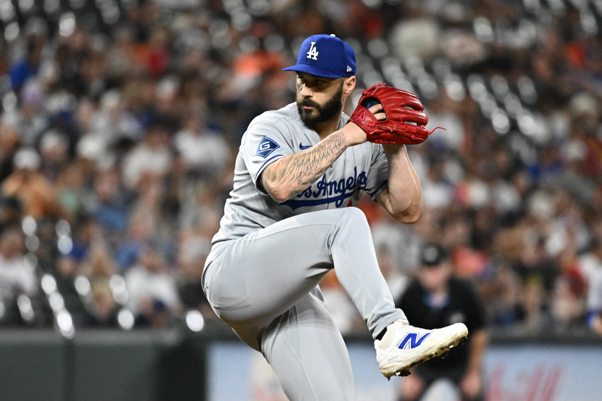 지구 라이벌이 보낸 스파이야? 1318억 쓰고 뒤통수 맞는 LAD, '오…