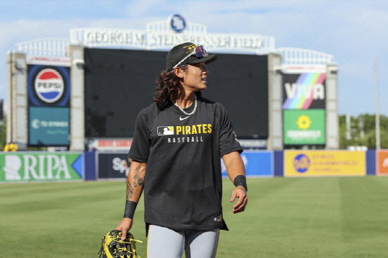 '고생 끝에 콜업성공' 피츠버그 배지환 115일 만의 MLB 복귀전, 1…