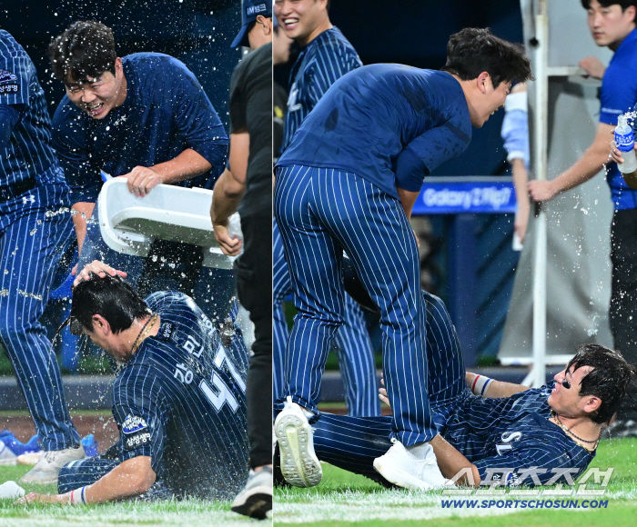 '이게 축하야?' 350홈런 강민호, 물세례 받다 아이스박스 머리 직격에 '발길질'로 응징...웃음 폭발