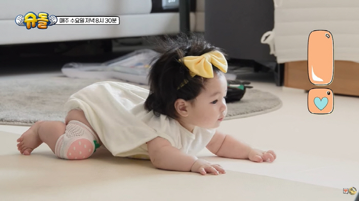 심형탁 子 하루, 216일에 기어가기 성공...떡뻥 효과에 父 '뿌듯'