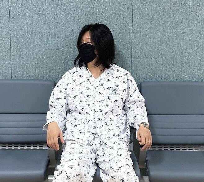 윤도현, 희귀암 완치 2년만 심경 고백 "인생 길지 않다는 걸 느껴" […