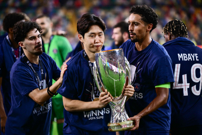 "충격" '英 BBC급' 폭로! 역대급 배신…PSG가 붙잡은 이강인, 2008년생에도 밀린다→새 얼굴 영입 움직임