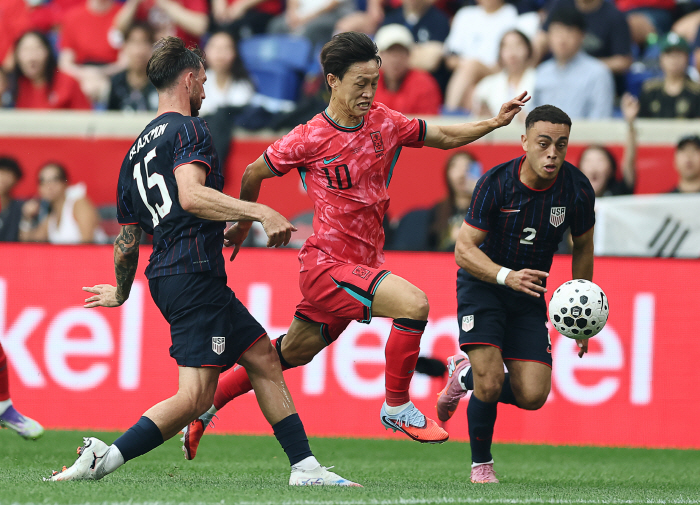 韓 역대 18번째 센추리클럽 가입 앞두고…이재성, 안타까운 햄스트링 부상으로 소집해제