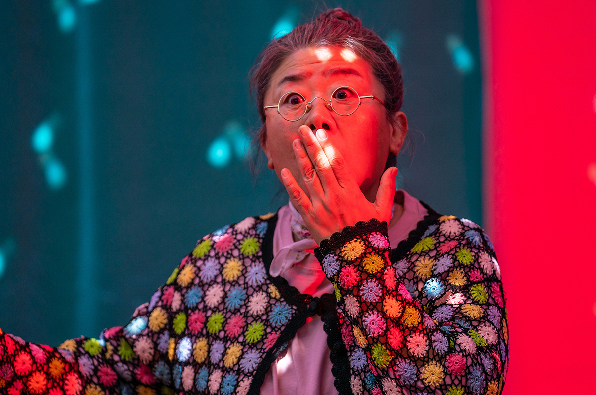 550만 돌파 '좀비딸'→잠비아 봉사까지..이정은, 육각형 배우란 이런 …