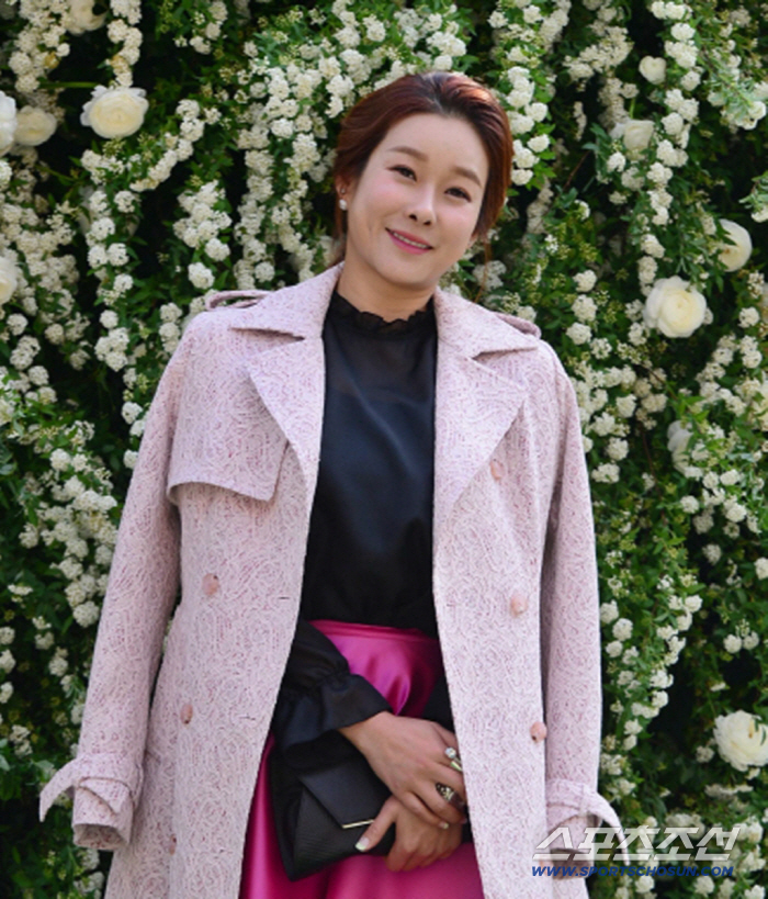 현영, '의부증 수준' 집착증 고백 "남편 씻을 때 몰래 휴대폰 확인”