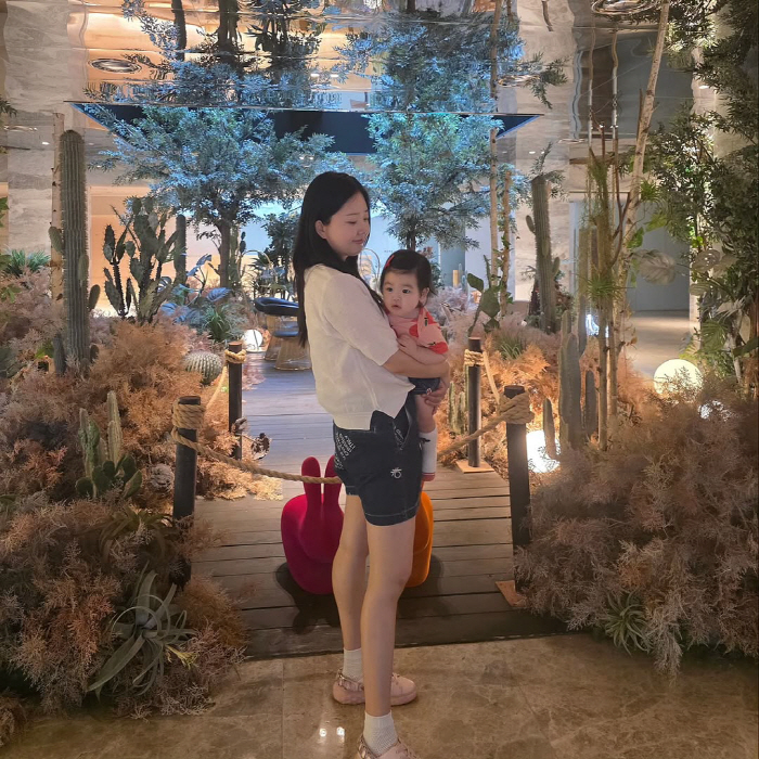 '박수홍♥' 김다예, 돌잔치 앞두고 더 홀쭉...목표 52kg 달성했나