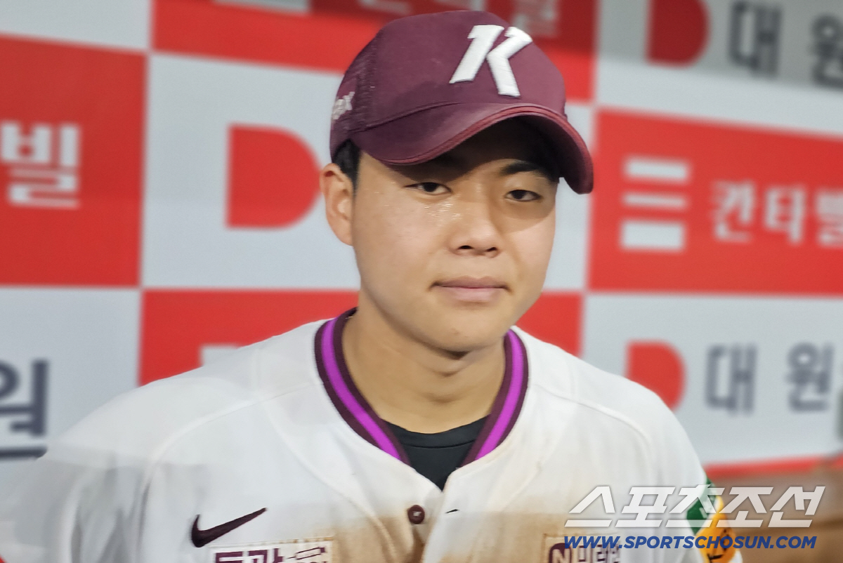 "타구가 안왔으면..." 톨허스트에 2안타-2득점, 쐐기 3타점 3루타.…