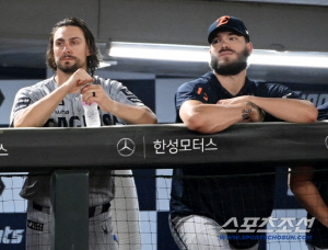 9개 구단은 한 명도 없는데…19년 만에 탄생한 '역대급 듀오', 단기전 이보다 강력한 무기 있을까