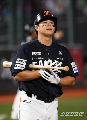 30홈런 앞둔 타자인데 안타 한 방 이렇게 감격적일까…