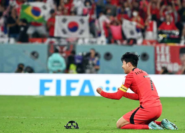 '차범근 홍명보와 나란히' 손흥민, 후반 교체투입...A매치 136회 '…