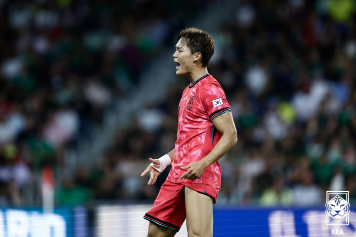 [멕시코전 리뷰]'비겼지만 잘싸웠다!' 손흥민→오현규 연속골 홍명보호, …
