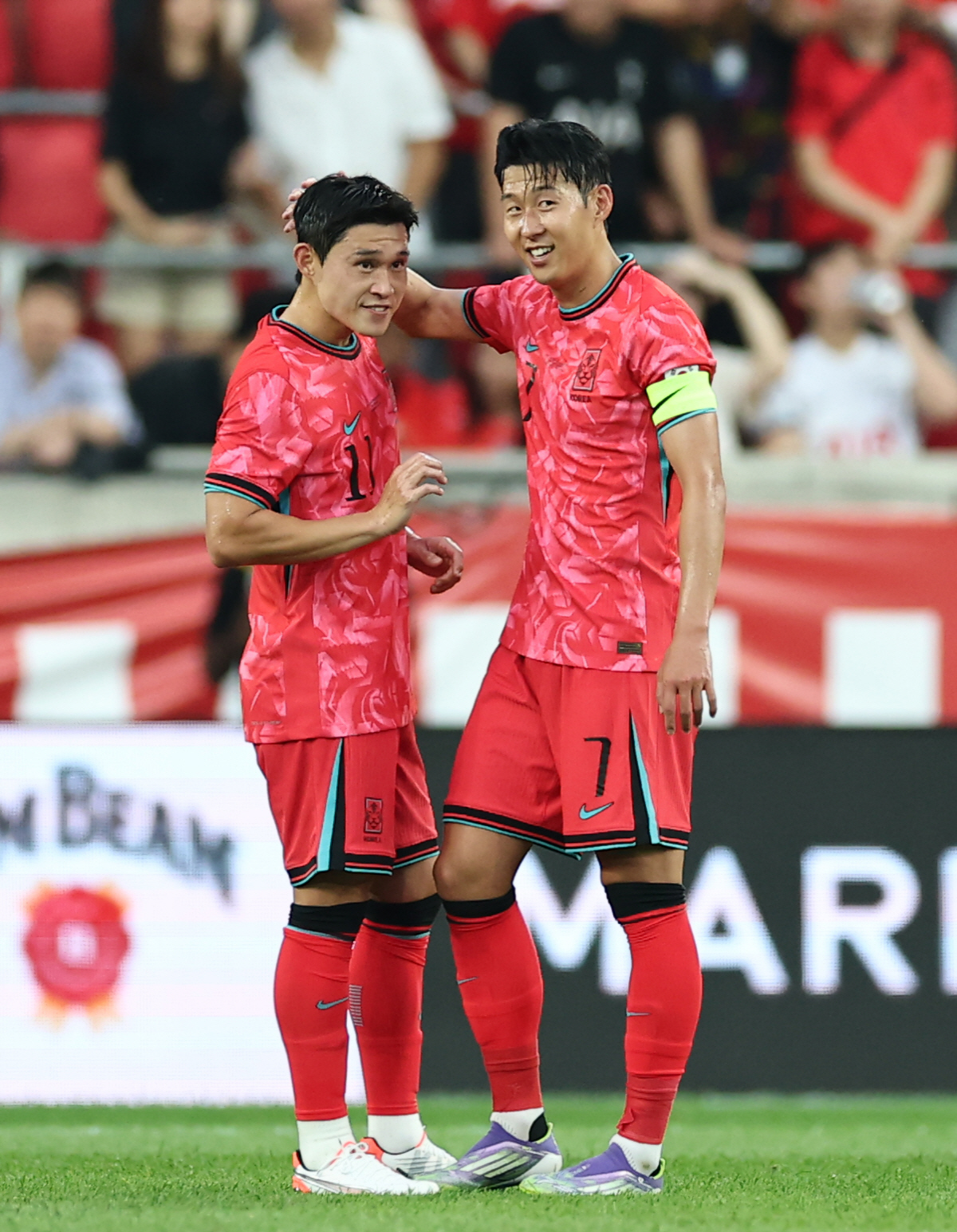 "역사, 역사, 또 역사" '1골-1도움→1골' 한국축구는 여전히 손흥민…