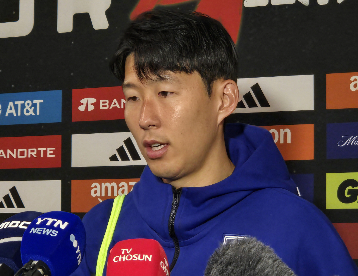 "역사, 역사, 또 역사" '1골-1도움→1골' 한국축구는 여전히 손흥민…