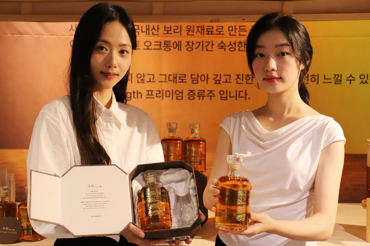 롯데백화점, 프리미엄 증류주 '사락 GOLD' 전개