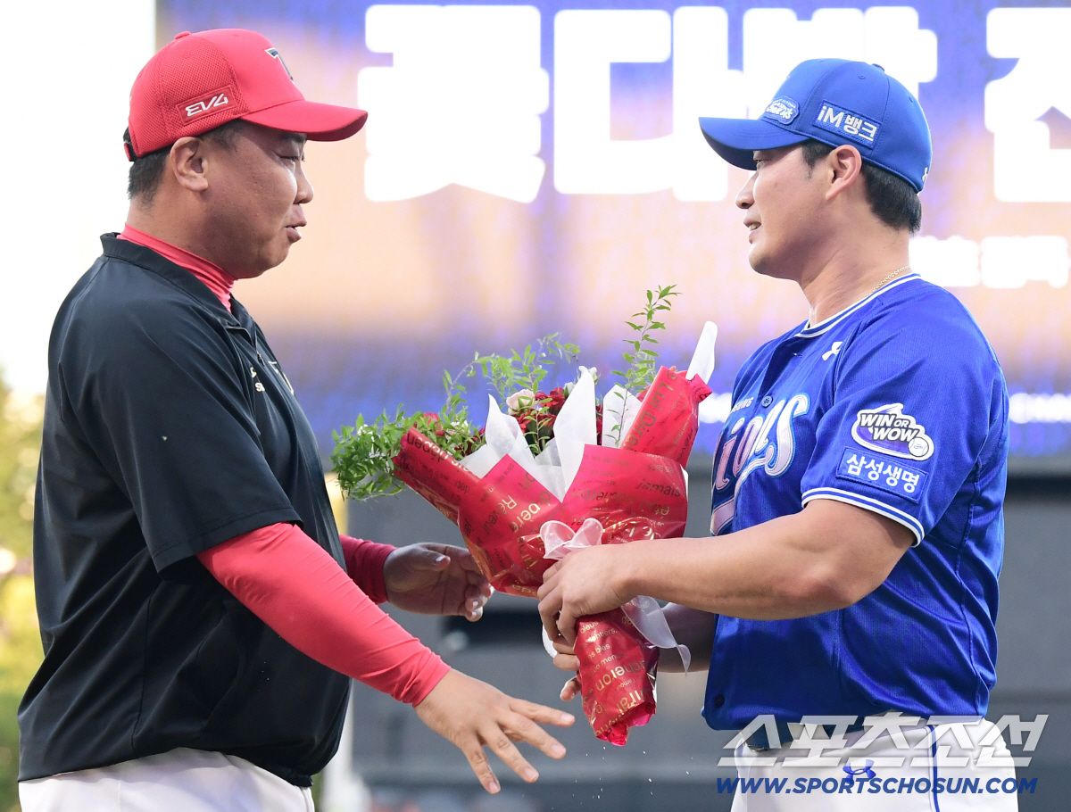 오승환 광주 은퇴투어의 하이라이트, 찔러도 피 안 날 것 같은 최형우가 …