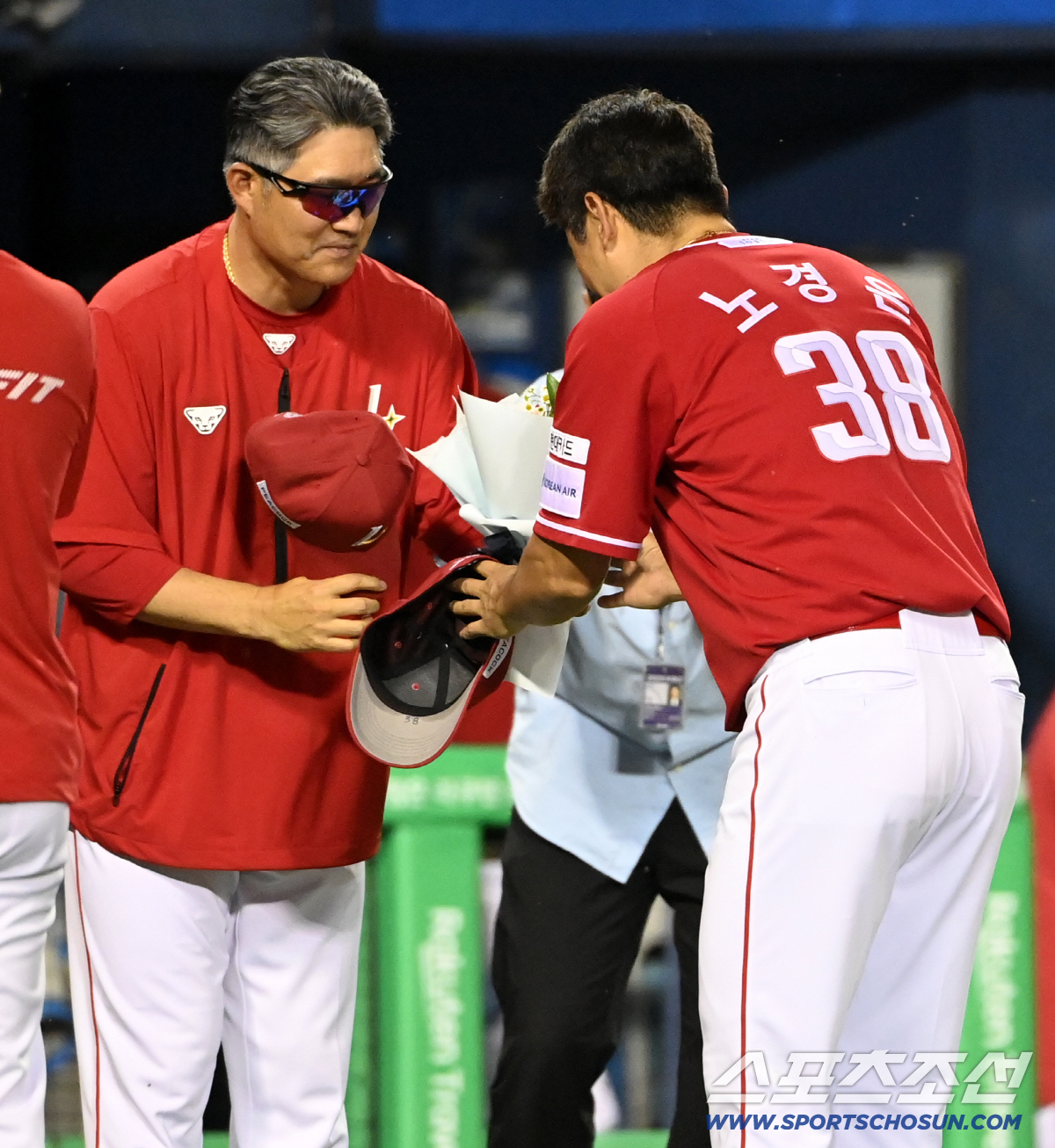 "너에게 맡긴다" 리그 1위 막강 불펜 이끄는 힘은? 감독→코치→선수 관…