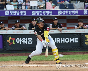 kt 안현민의 성장통…8월 이후 좌투수 상대 타율 0.091