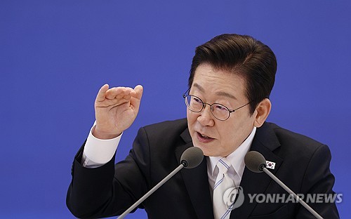 '협치 마지노선' 제시한 李대통령…실용주의 개혁 로드맵도 부각