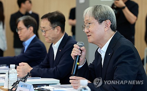 이찬진, 빅테크 CEO 첫 소집…"이용자 보호 최우선"