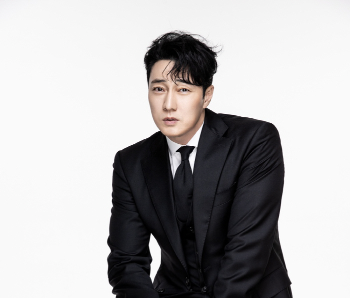 소지섭, SBS ‘김부장’ 캐스팅 확정…평범한 은행원→비밀 공작원 부성애…