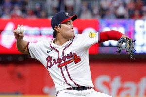 '학습효과라는 게 없어?' 김하성의 못말리는 도루 충동. FA대박 실패→소속팀 방출 겪고서도 또 도루시도. 잔여시즌 동안 봉인 시급