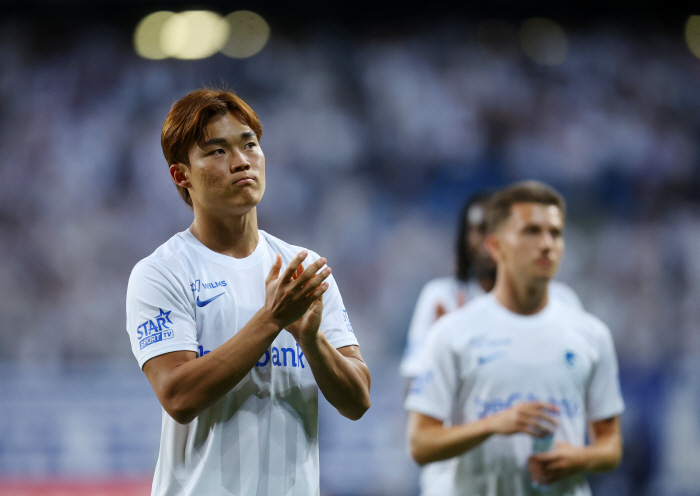 "눈 앞에서 날아간 75억원" 오현규 '메디컬 미스터리'에 웃다 운 셀틱…헹크 CEO "부당하다" 발끈