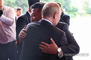[율곡로] 백두혈통의 부르주아 명품 사랑 유전자