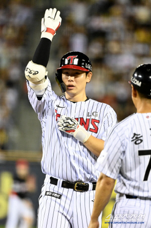 이래서 '홍창기, 홍창기' 그렇게 기다렸구나...4개월 만의 복귀 타석, 당연하단 듯 안타 [잠실 현장]