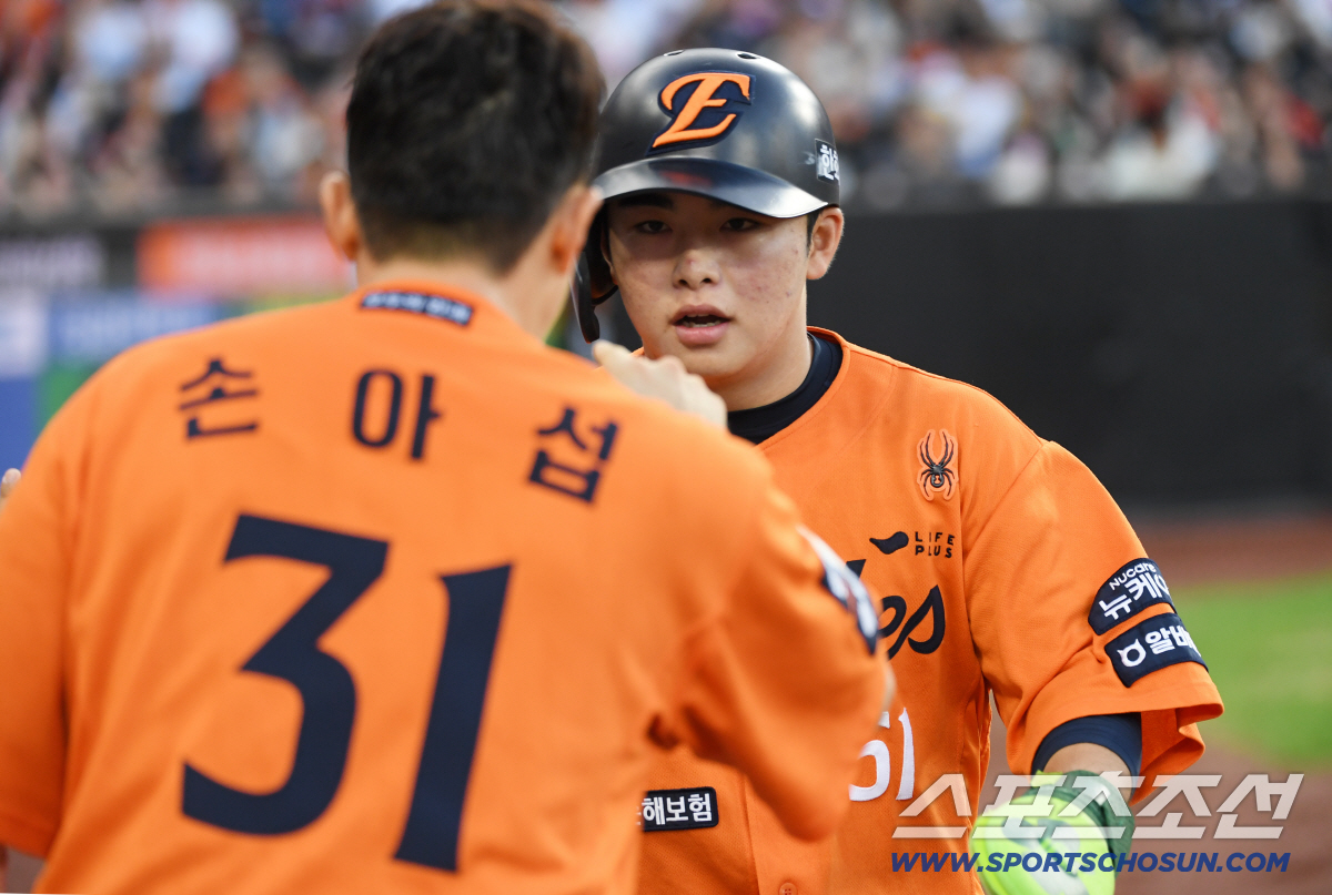 KIA 진짜 고맙다! 이제 2.5G 차 좁혀졌다…폰세 개막 17연승 미쳤…