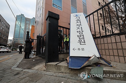[특파원시선] 한국 정치에 교훈 남긴 美 우파 청년 암살