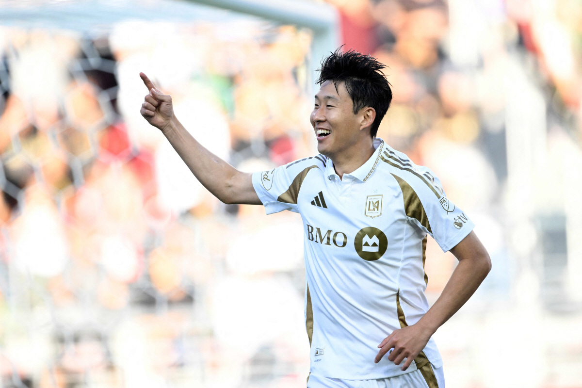 '손흥민 52초 MLS 2호골'→'부앙가 멀티골 폭발' LA FC, 새너…