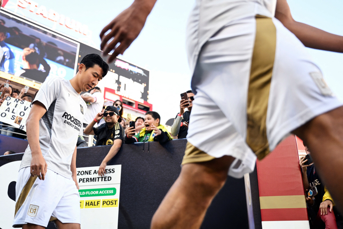'손흥민 52초 MLS 2호골'→'부앙가 멀티골 폭발' LA FC, 새너…