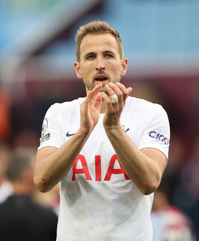 뮌헨 1티어 기자 폭로, '토트넘+맨유 주목'...케인, EPL 돌아갈 수 있다, 단 조건은?